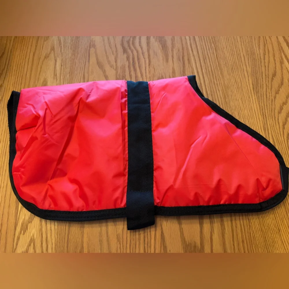 Waterproof and Breathable 420 Denier Dog Blanket